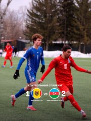 Поражение в первом спарринге